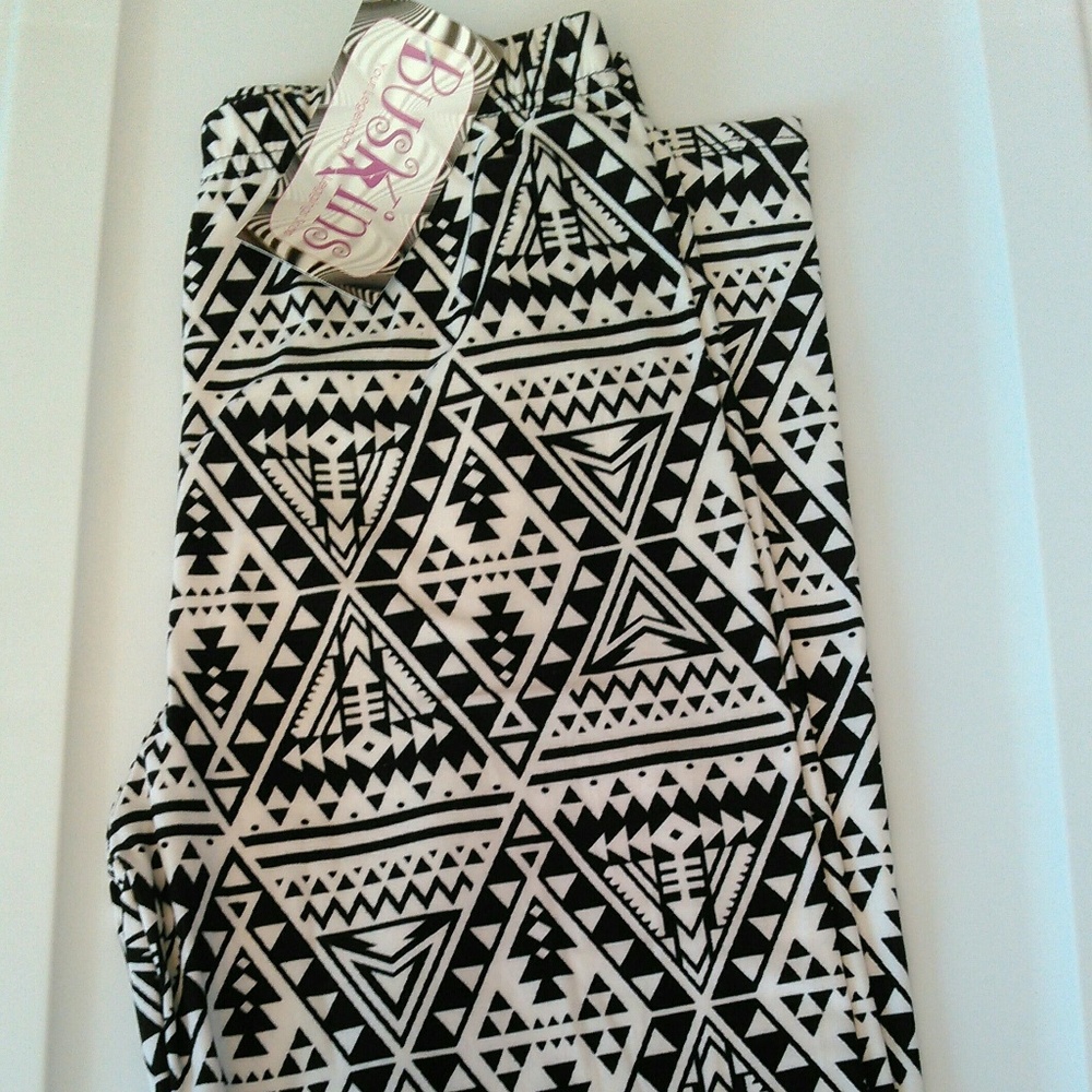 NWT OS Leggings